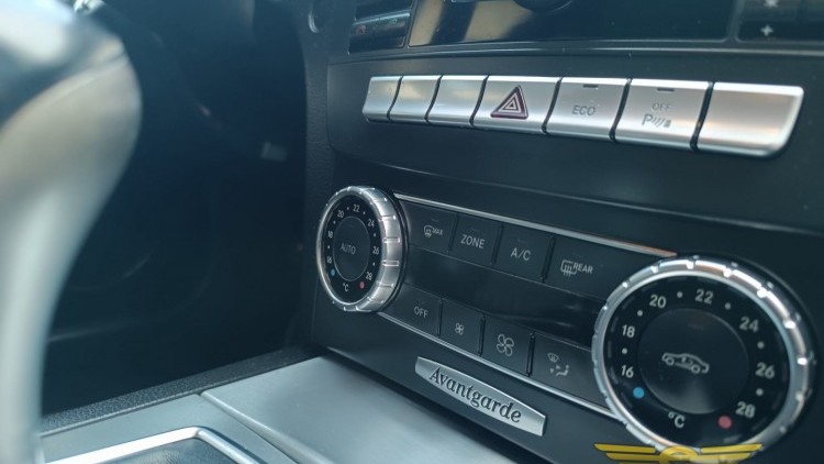 Mercedes-Benz Classe C 180 2.2 CDi AMG