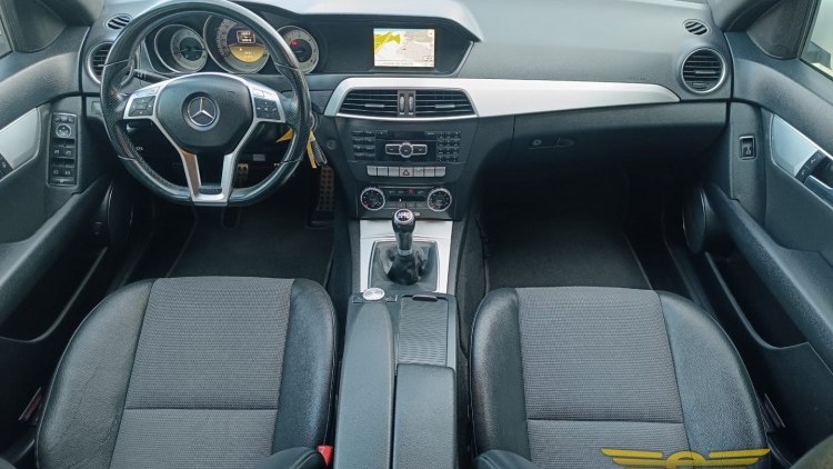 Mercedes-Benz Classe C 180 2.2 CDi AMG