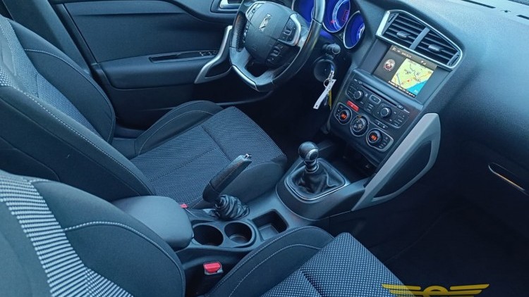 Citro&euml;n DS4 1.6 HDi