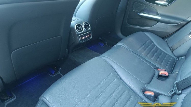 Mercedes-Benz 300 C 300e AMG